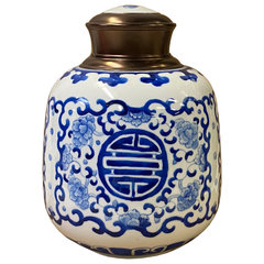 Oriental Handmade Blue White Porcelain Metal Lid Container Urn ws3327S Oriental Handmade Blue White Porcelain Metal Lid Container Urn ws3327S