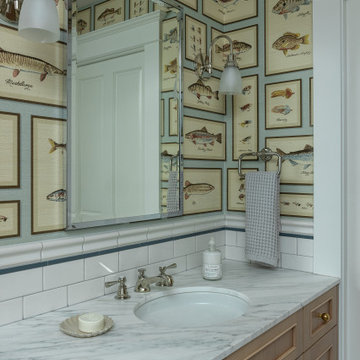 Fish Bathroom