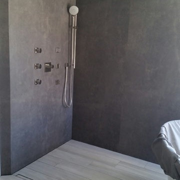 Large format porcelain