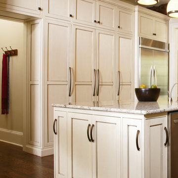 Hardware - Cabinet
