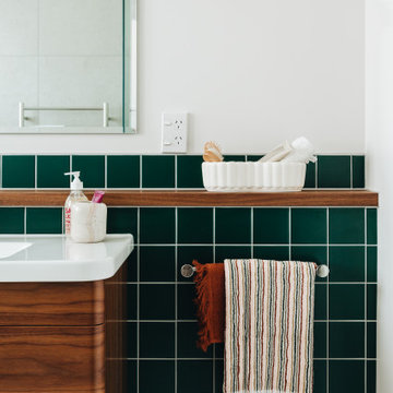 Eastbourne Green Bathroom