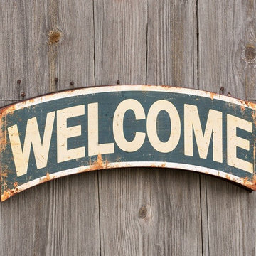 Rustic Metal "Welcome" Sign