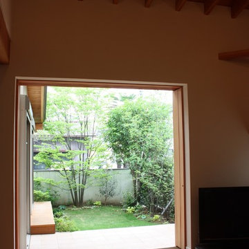 土間ダイニングのある家