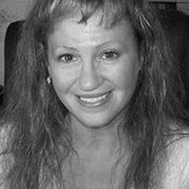 Esther Hardman's photo