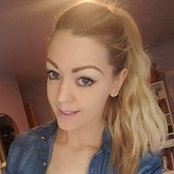 Aisha Cs foto