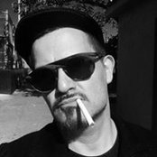 Khash Eshraghi's photo