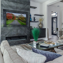 Fireplace / Family room