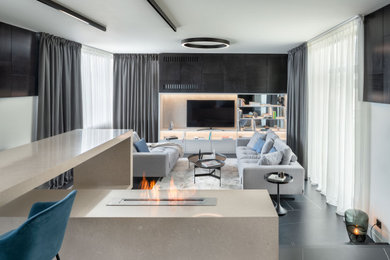 Living room - living room idea in London