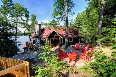Inspiration for a small rustic exterior home remodel in Toronto