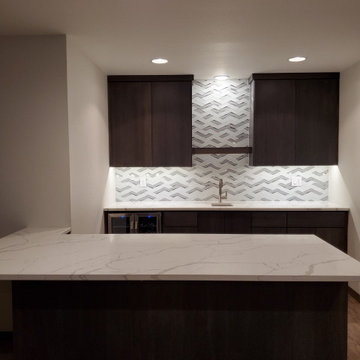 Bar/Buffet Entertaining Space