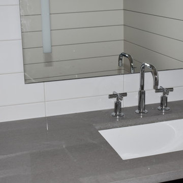Gaberonne master bathroom