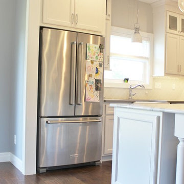 Hazelwood Homes-Transitional Farmhouse Kitchen in a New Quad Cities Area Home