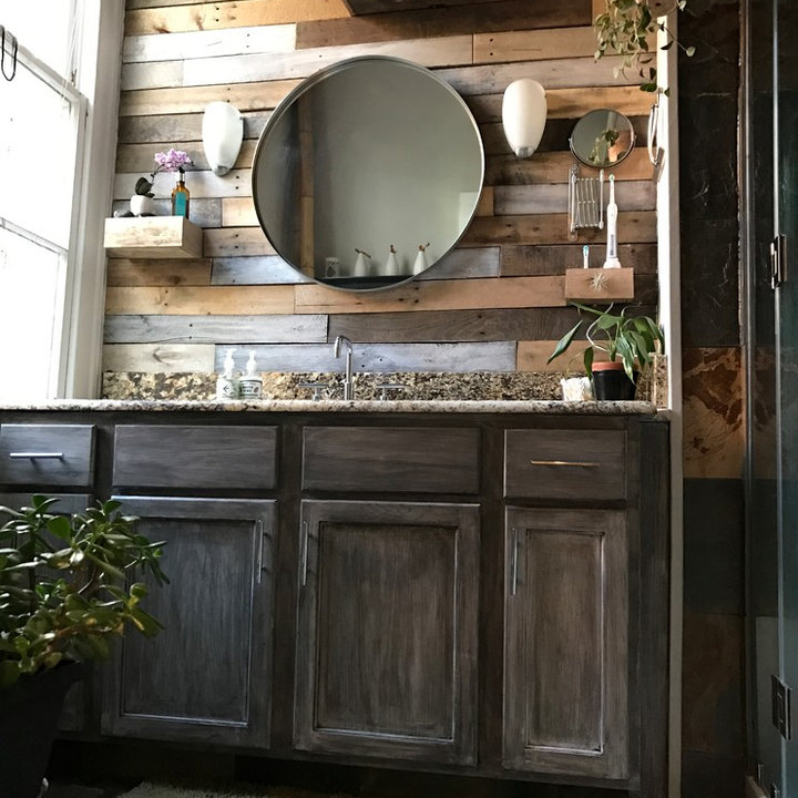 Mirror Tile Display Ideas For Bathroom photo