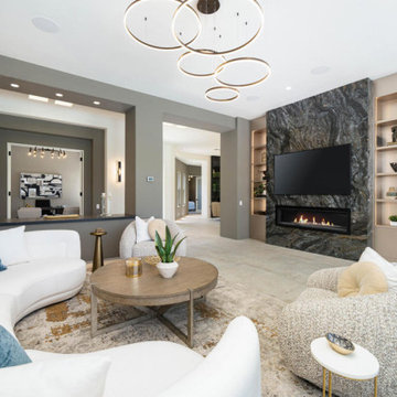 Desert Horizons Staging