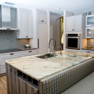 Cambria Devon and Abstrato Granite
