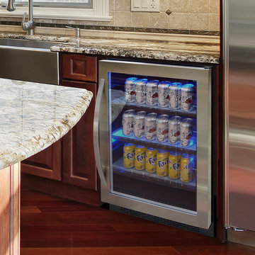 Designer Series 161-Can Beverage Cooler