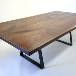07.17 Dining Table - Dining Tables