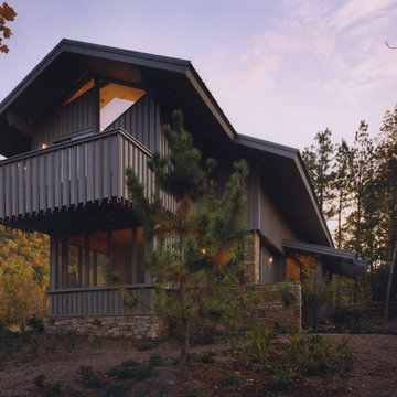 Riverbend Weekend House