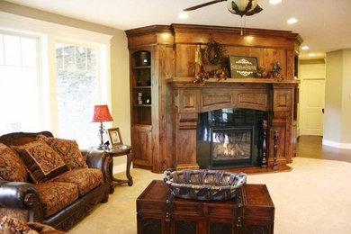 Photo of a traditional living room in Salt Lake City.