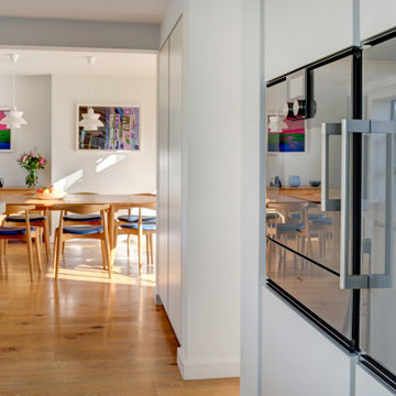 A sleek handleless kitchen