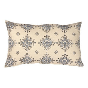 x 18 in Designart CU11731-18-18 Manych Rissua Lake Panorama Landscape Printed Cushion Cover for Living Room Sofa Throw Pillow 18 in in Insert Side
