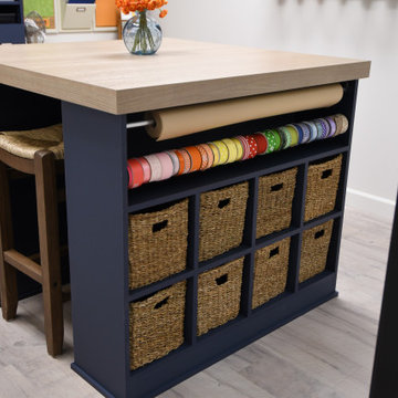 Craft/ Hobby Room