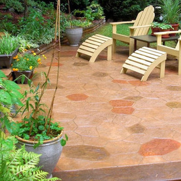 Random Stone Stamped Patio Deck