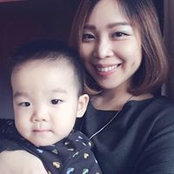 Julie Su's photo