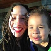 Lesley Roth's photo