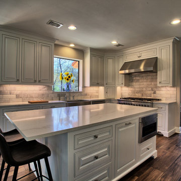 Light and bright kitchen remodel