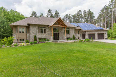 Inspiration for a timeless exterior home remodel in Toronto