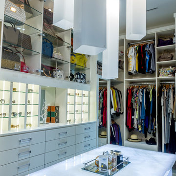 Walk-In Closet Organizers