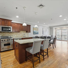 CarLyle Apartment