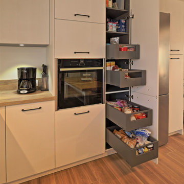 Rénovation cuisine blanche et bois esprit campagne chic