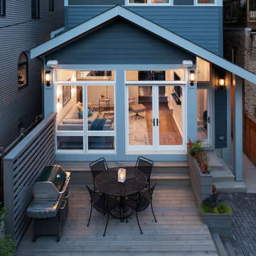 Roscoe Village Residence