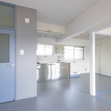 Kyoto Monochrome Renovation－モノクロームで紡ぐ、京都の1LDKマンションリノベーション
