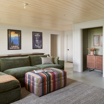 Lake Superior Shorehouse