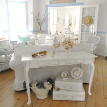 Sea side cottage
