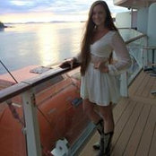 Ashley Lucas's photo