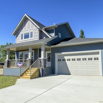 Perth 5-Exterior (Blue)
