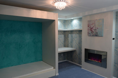 Example of a mid-sized minimalist home design design in Seattle
