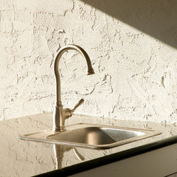 Pinto Pool House - Products
