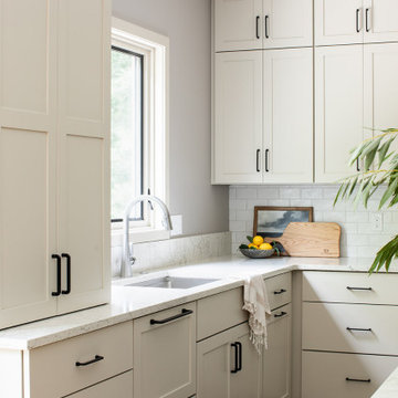 Carbon Bluff Kitchen