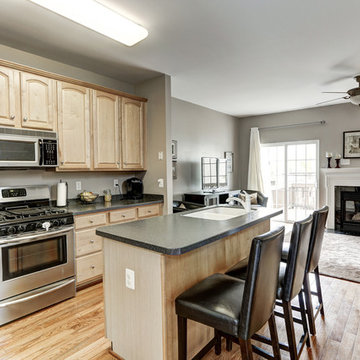 STAGING BRISTOW TOWNHOUSE for RESALE