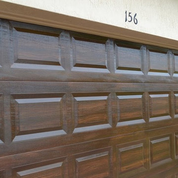 Faux Wood Grain Painting