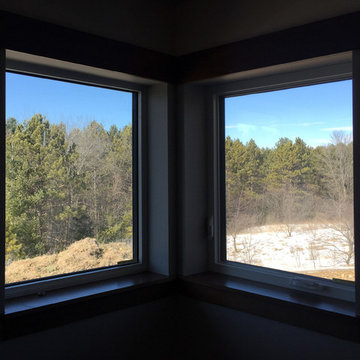 Master Bedroom (views to NW)
