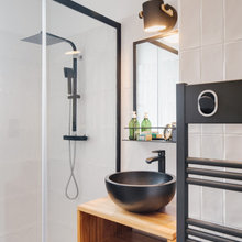 Bathroom(s)