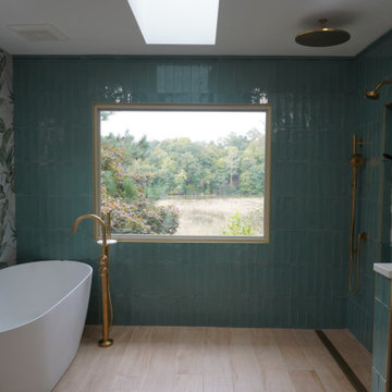 Green Bathroom
