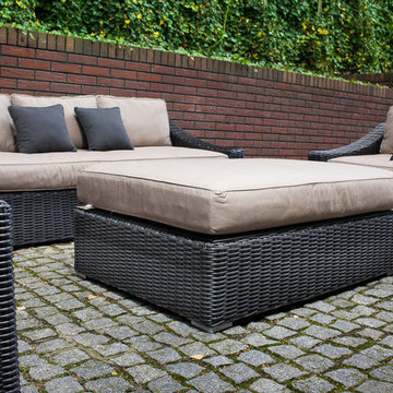 Toja Patio Furniture - Tuscan Couch Set - Red Brick Wall