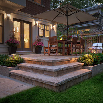 Compact & Contemporary | Stone Steps